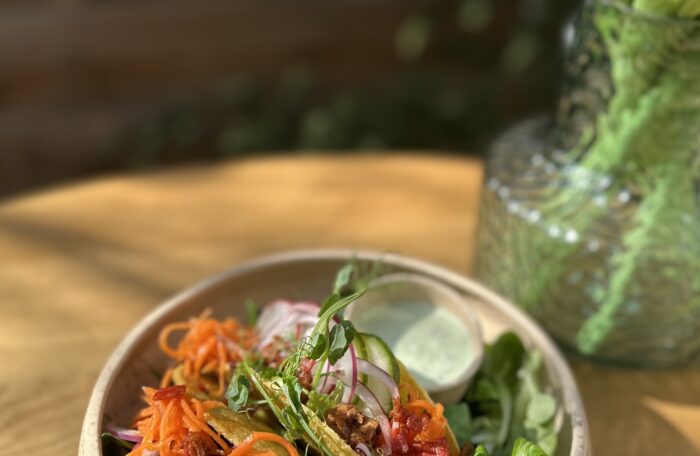 <img src="https://kawiarniafilizanki.com/wp-content/uploads/2024/09/gluten-free2.png " width="32px" >Tacosy z kaczką