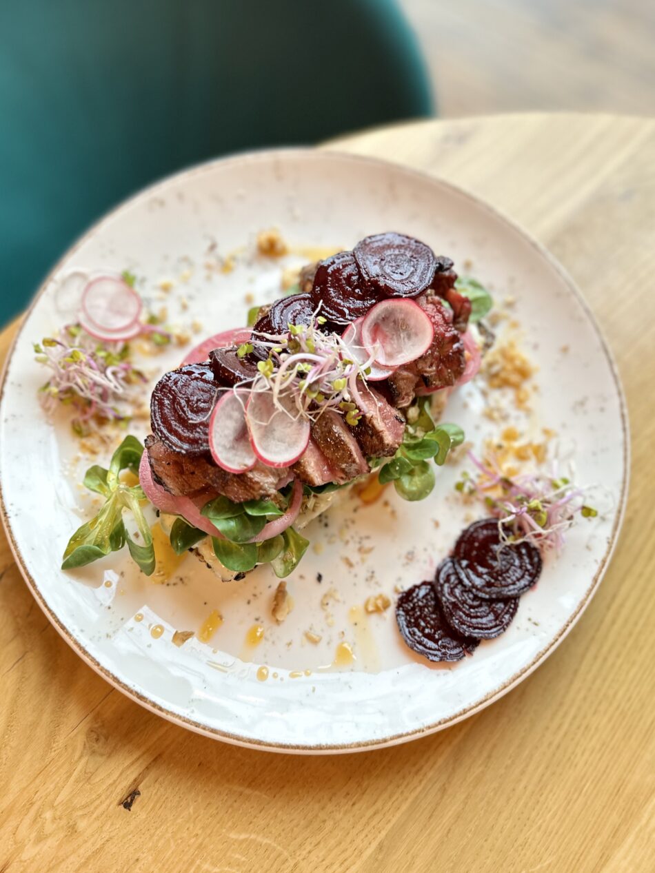 Kanapka z wołowiną